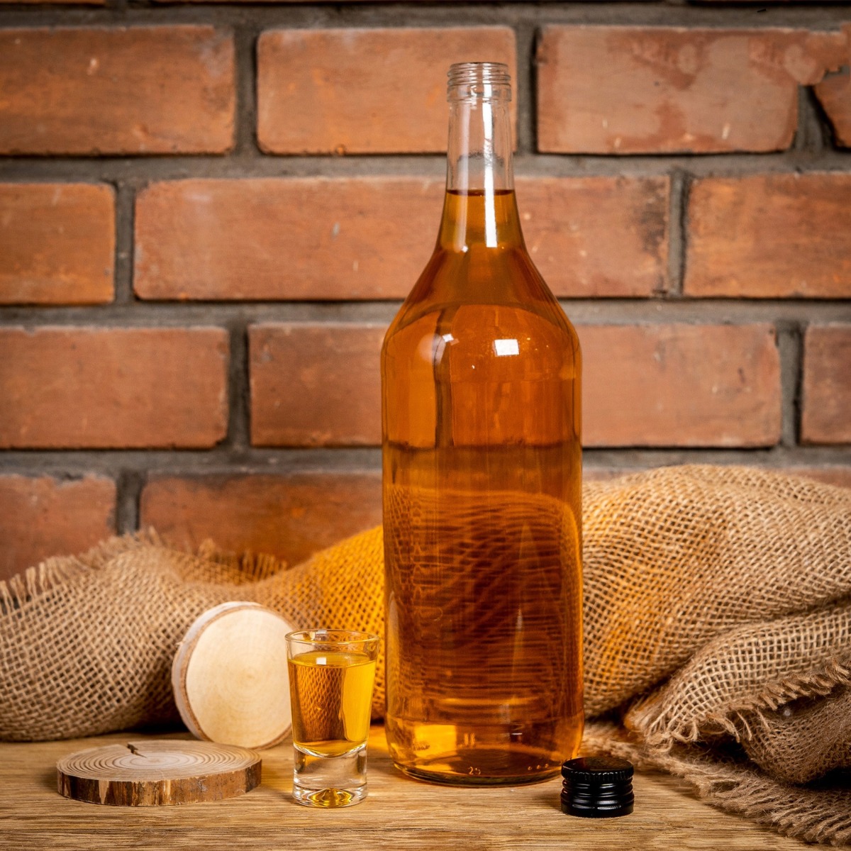 Bottiglia di vetro 1000ml 30cm MONOPOL megamix.sk