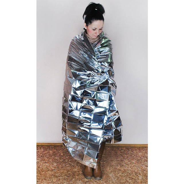 pellicola termica di sopravvivenza argento oro coperta di salvataggio megamix.it