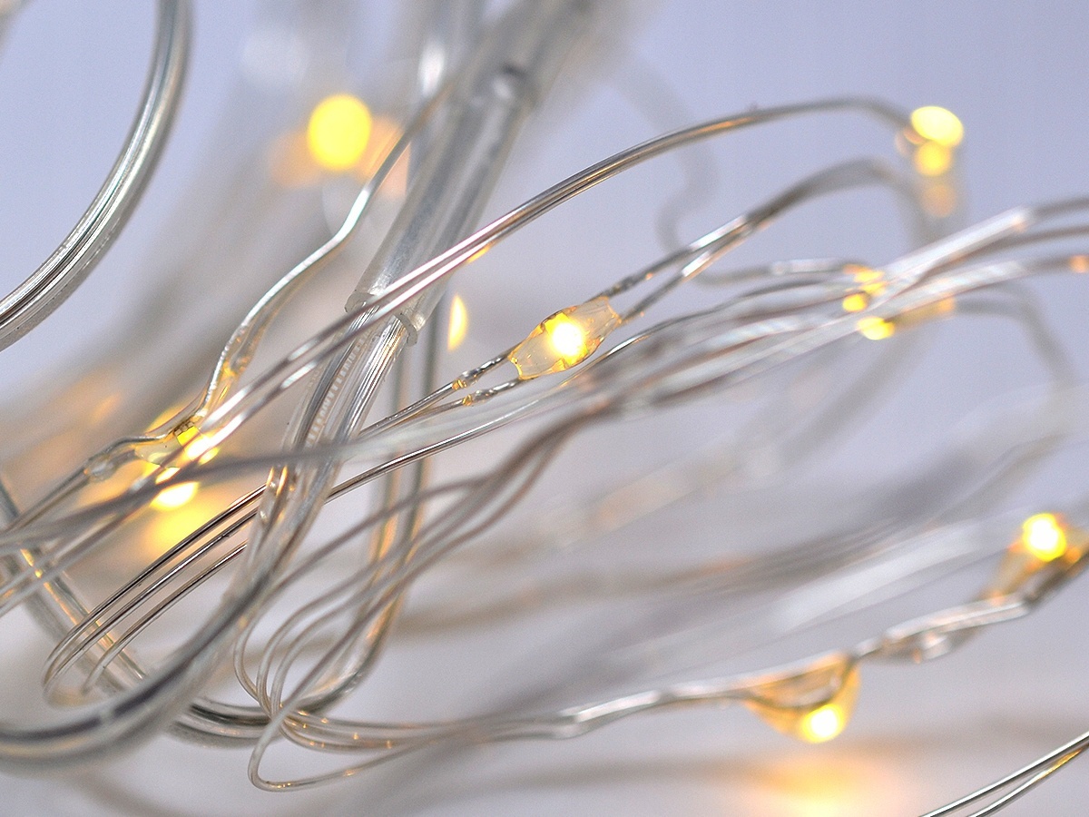 Filo luminoso con 20 LED a batterie, luce calda megamix.sk