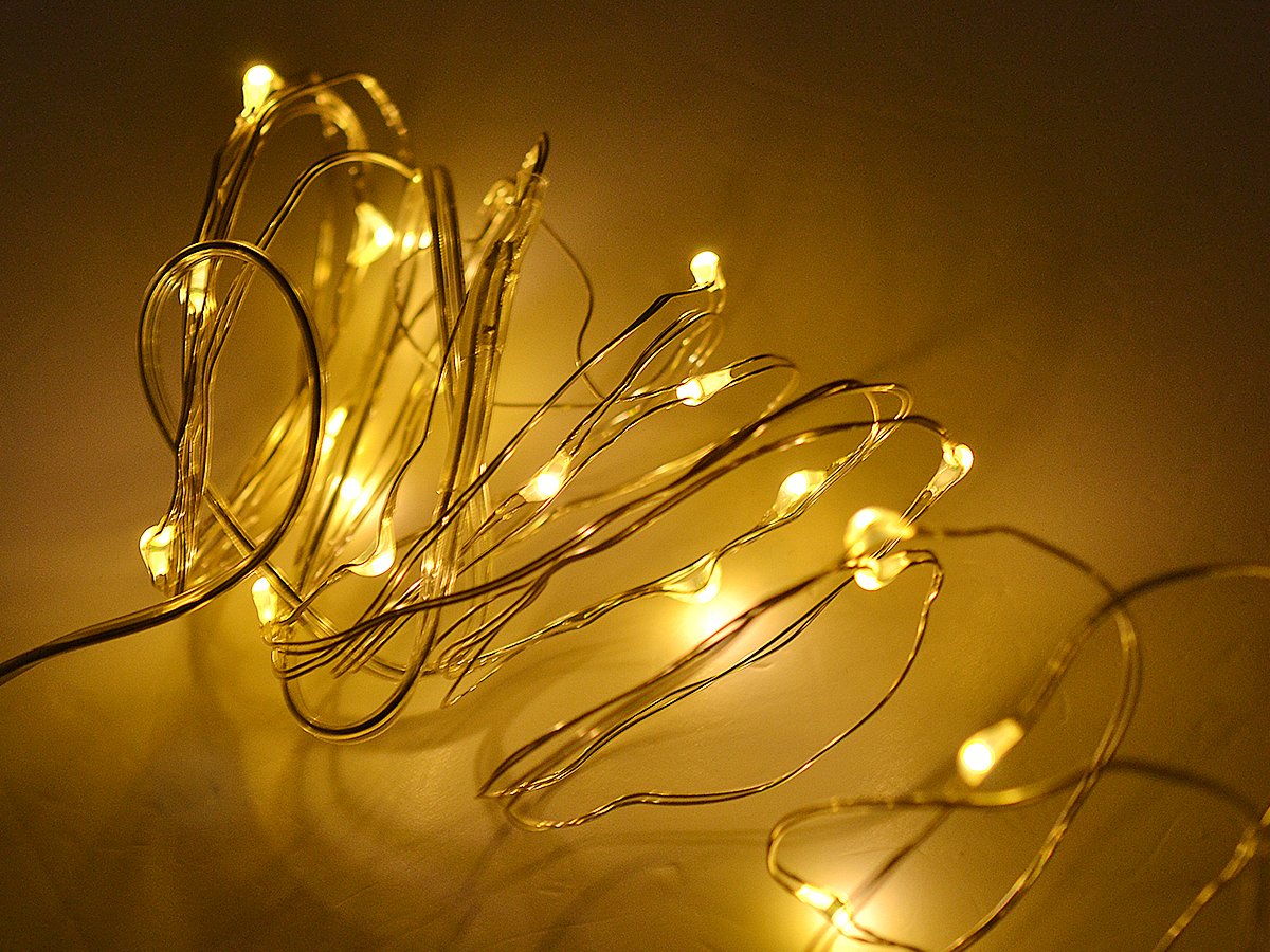 Filo luminoso con 20 LED a batterie, luce calda megamix.sk